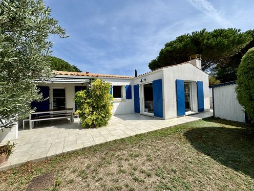 ‏בתי יוקרה ב  Saint-Georges-d'Oléron, השראנט הימי