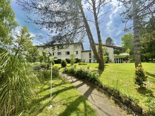 Luxury home in Peyrat-de-Bellac, Haute-Vienne