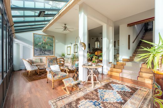 Luxe woning in Gex, Ain