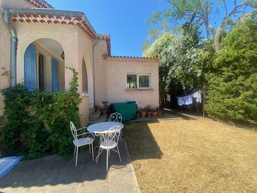 Villa in Saint-Mandrier-sur-Mer, Var