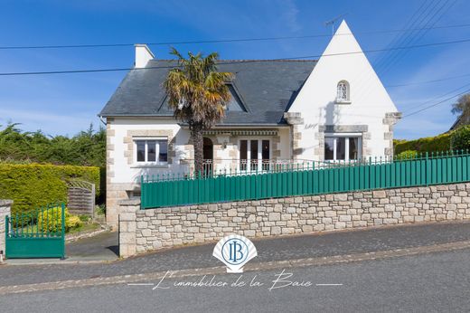 Luxury home in Erquy, Côtes-d'Armor