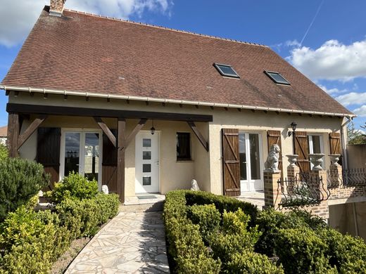 Элитный дом, Achères-la-Forêt, Seine-et-Marne