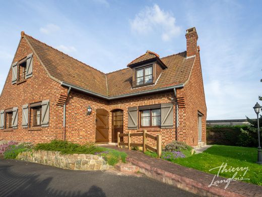 Luxury home in Sainghin-en-Mélantois, North