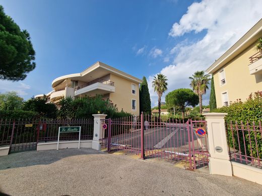 ﺷﻘﺔ ﻓﻲ Hyères, Var