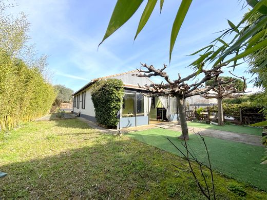Casa de luxo - Castelnau-le-Lez, Hérault