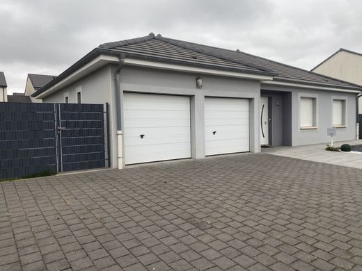 Luxury home in Tressange, Moselle