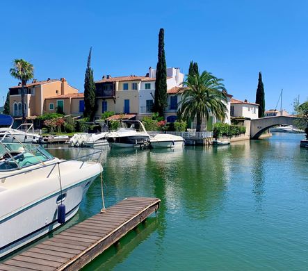 Luksusowy dom w Port Grimaud, Var