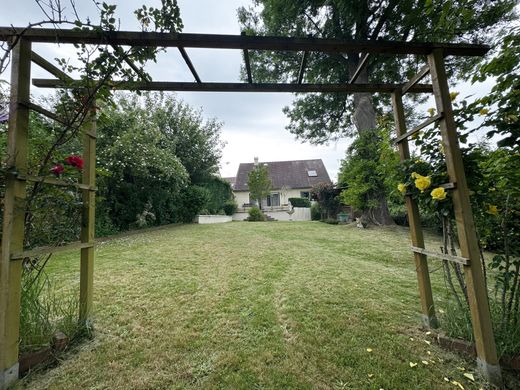 Luksusowy dom w Lassy, Val d'Oise