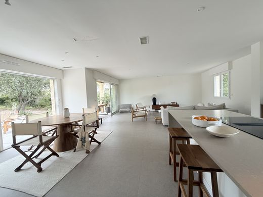 Luxury home in Beaulieu, Hérault