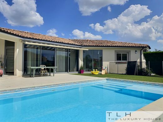 Luxury home in Merville, Upper Garonne