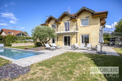 Luxe woning in Yvoire, Haute-Savoie