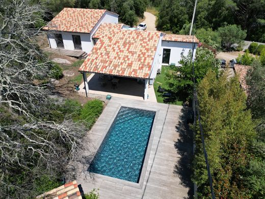 Luksusowy dom w Porto-Vecchio, South Corsica