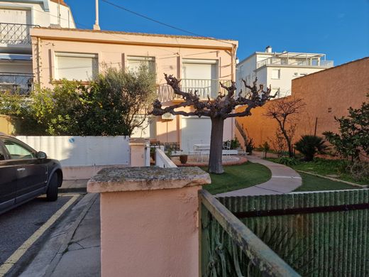 Canet-en-Roussillon, Pyrénées-Orientalesのヴィラ