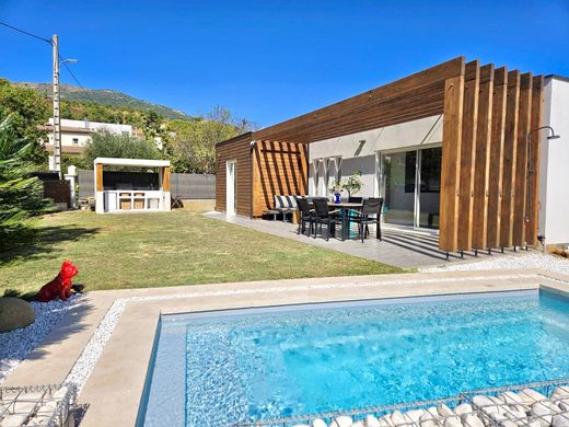 Элитный дом, Carros, Alpes-Maritimes