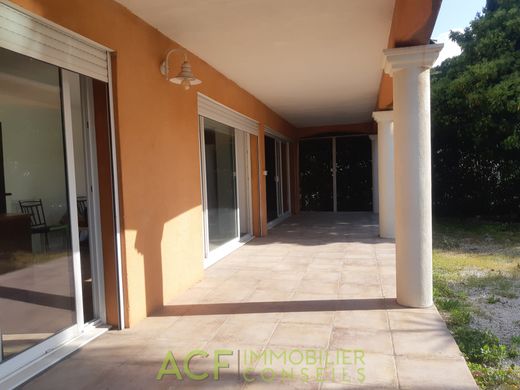 Вилла, Ayguade-Ceinturon, Var