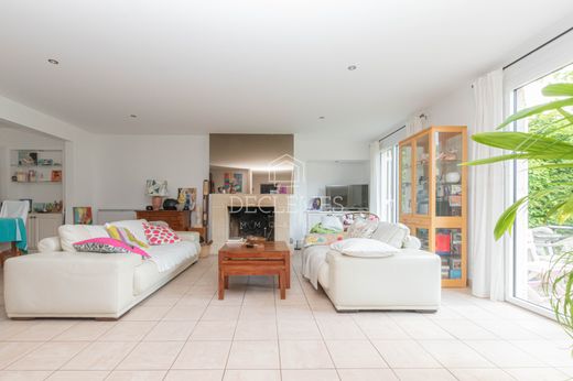 Maison de luxe à Orgeval, Yvelines