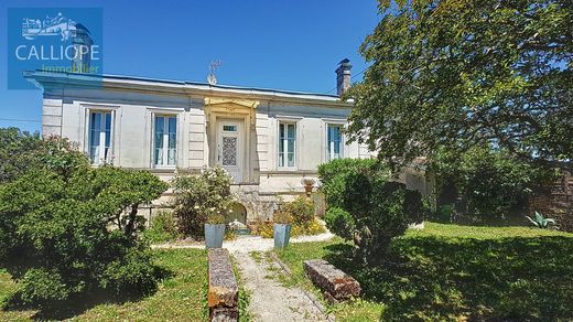 Margaux, Girondeの高級住宅