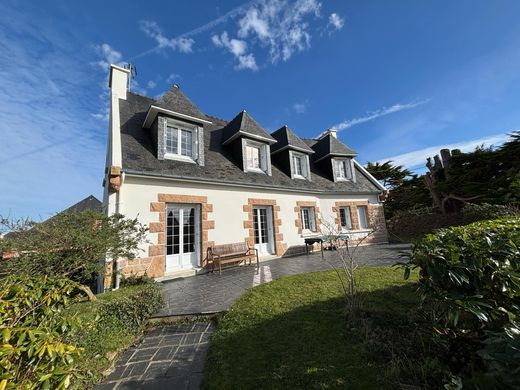 Luxe woning in Trébeurden, Côtes-d'Armor