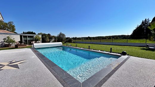 ‏בתי יוקרה ב  Muret, Upper Garonne