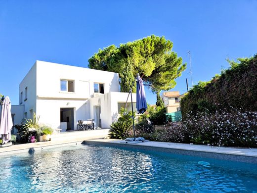 Villa in Lézignan-la-Cèbe, Hérault