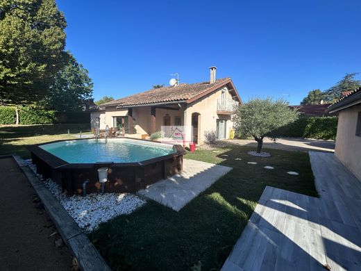 Maison de luxe à Toussieu, Rhône