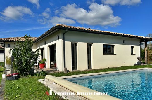 Luxury home in Artigues-près-Bordeaux, Gironde