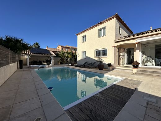 Элитный дом, Latour-Bas-Elne, Pyrénées-Orientales