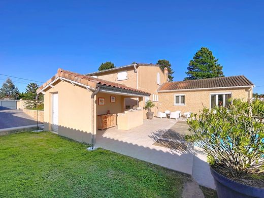 Luxury home in Charly, Rhône