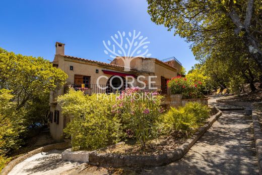 Villa en Propriano, Córcega del Sur