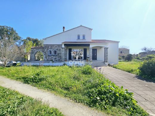 Villa in Prunelli-di-Fiumorbo, Upper Corsica