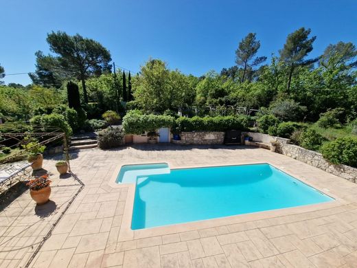 Lüks ev Tourrettes, Var