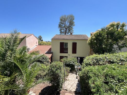 Casa de lujo en Antibes, Alpes Marítimos