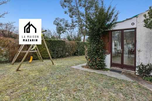 Orly, Val-de-Marneの高級住宅