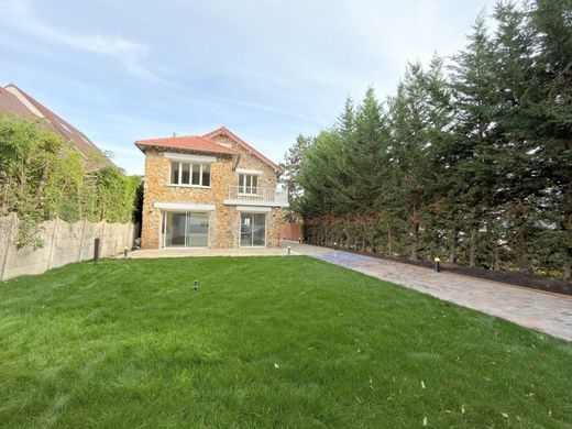 Lüks ev Rueil-Malmaison, Hauts-de-Seine