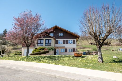 Luxury home in Vuillecin, Doubs