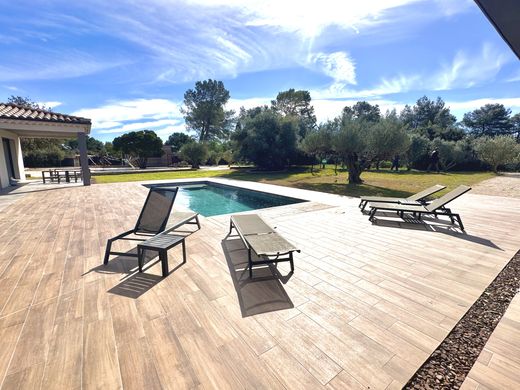 Villa in Nîmes, Gard