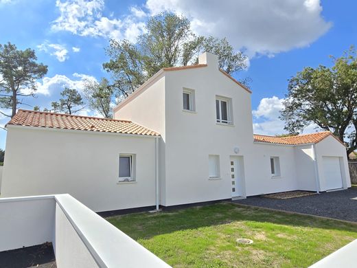 豪宅  Saint-Jean-de-Monts, Vendée