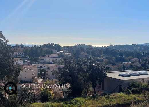 Grond in La Garde, Var