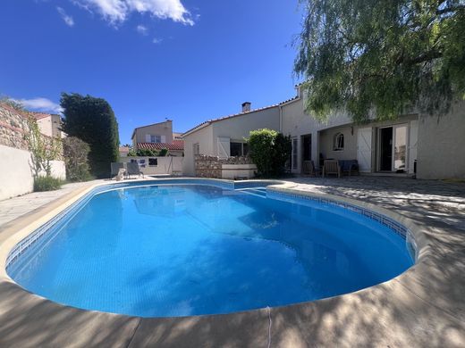 Villa in Saleilles, Pyrénées-Orientales