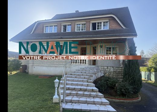 Luxury home in Septeuil, Yvelines