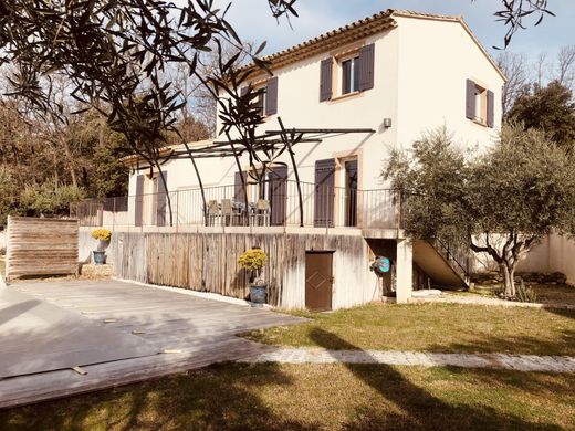 Luxe woning in Lioux, Vaucluse
