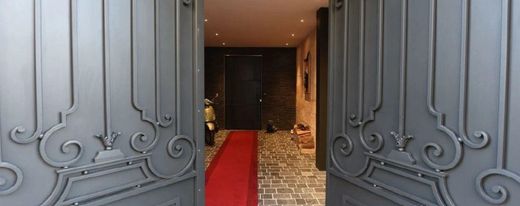 Luxus-Haus in Bordeaux, Gironde