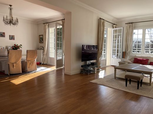 Luxury home in Sucy-en-Brie, Val-de-Marne