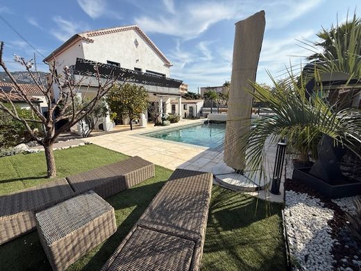 Piso / Apartamento en La Valette-du-Var, Var