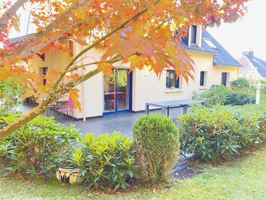 Luxury home in Guidel, Morbihan