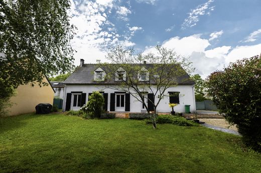 Элитный дом, Évry-Grégy-sur-Yerre, Seine-et-Marne