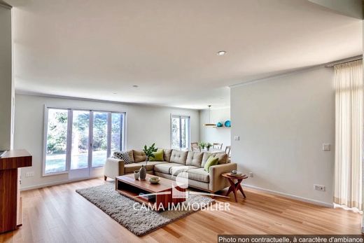 Πολυτελή κατοικία σε Buc, Yvelines