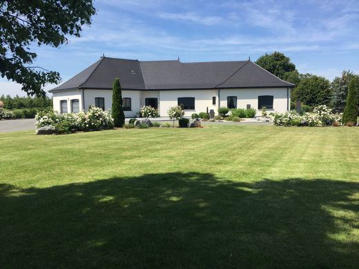 Casa di lusso a Fontaine-Notre-Dame, North