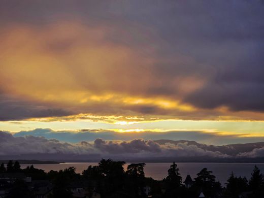 Apartament w Thonon-les-Bains, Haute-Savoie