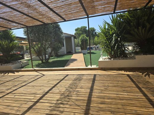 Βίλα σε La Cadière-d'Azur, Var